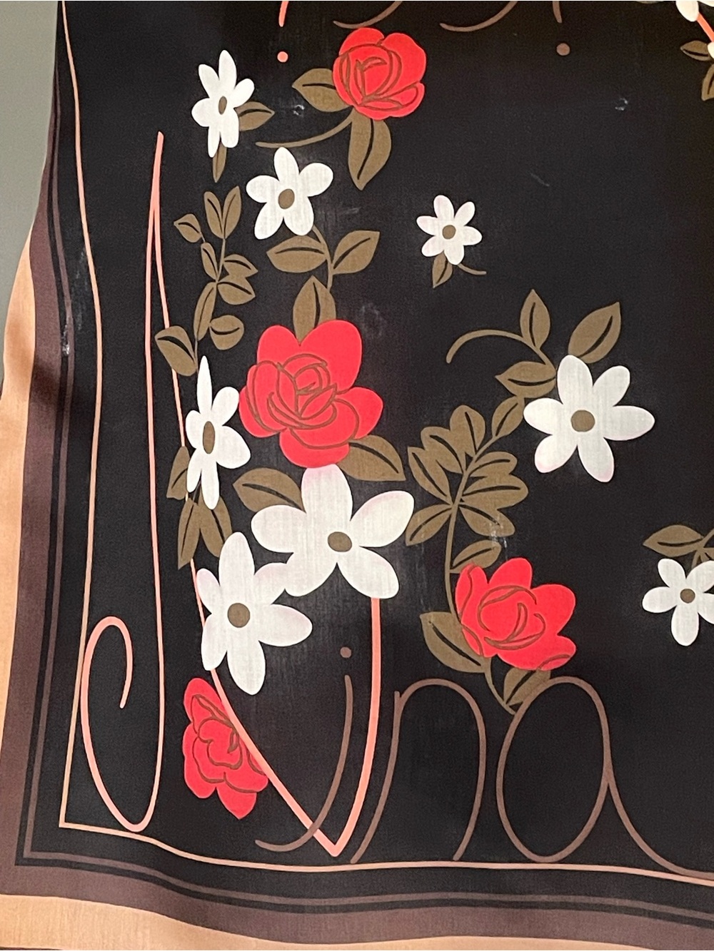 Gorg Vintage Nina Ricci Silk Blend Scarf 23 In Sq Excellent Condition - Picture 5 of 11